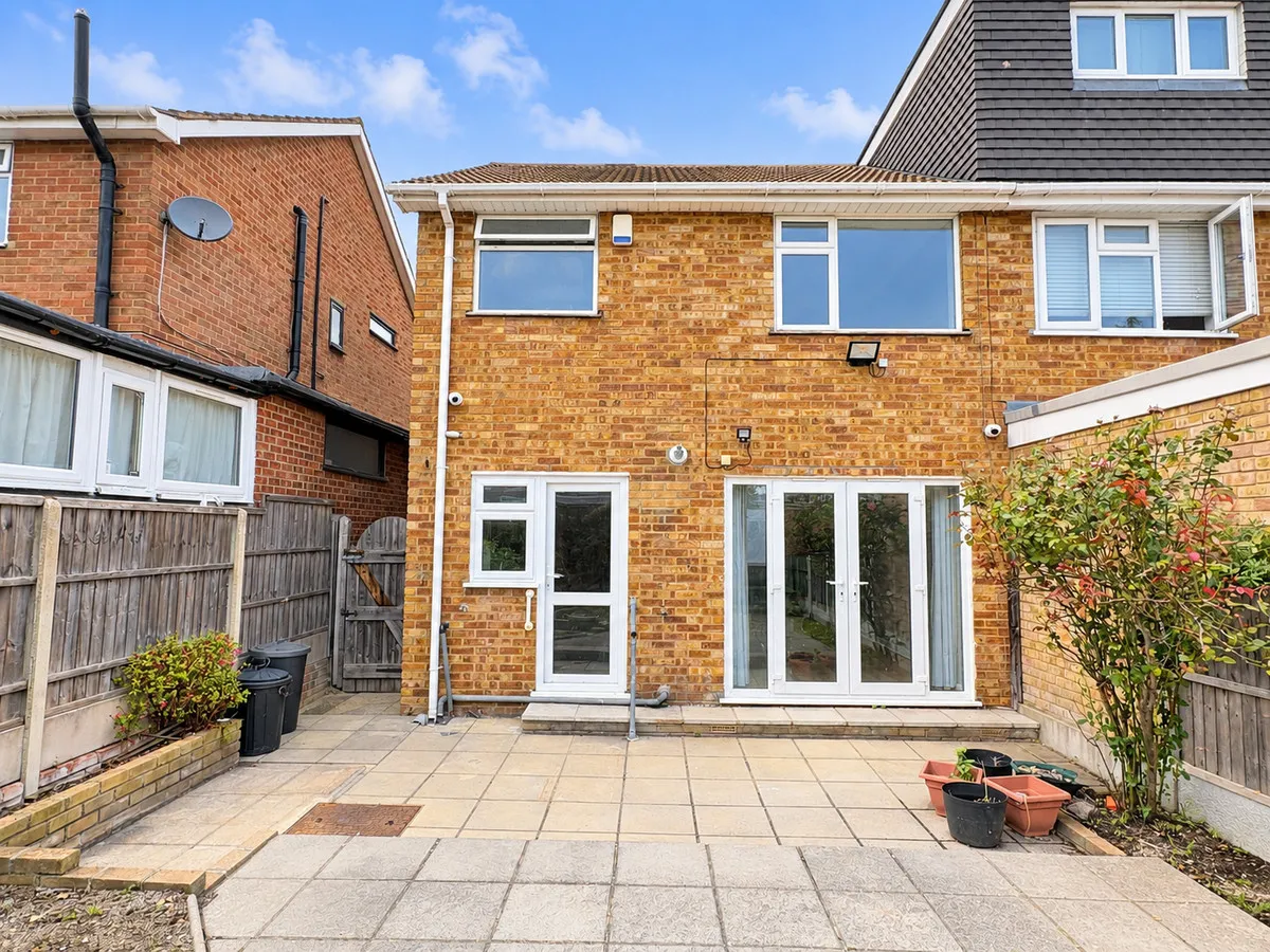 Oates Road, Romford, Collier Row, RM5 2HT, photo 10