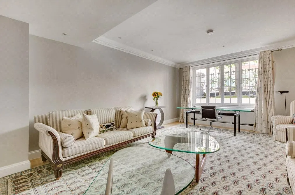 Belgrave Place, London, SW1X, photo 3