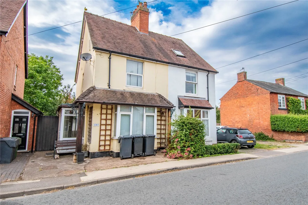 3 bed house for sale — Broad Street, Bromsgrove, Worcestershire, B61 8LR