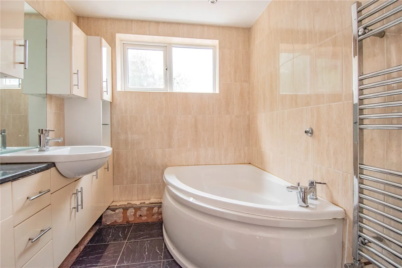 Broad Street, Bromsgrove, Worcestershire, B61 8LR, photo 10
