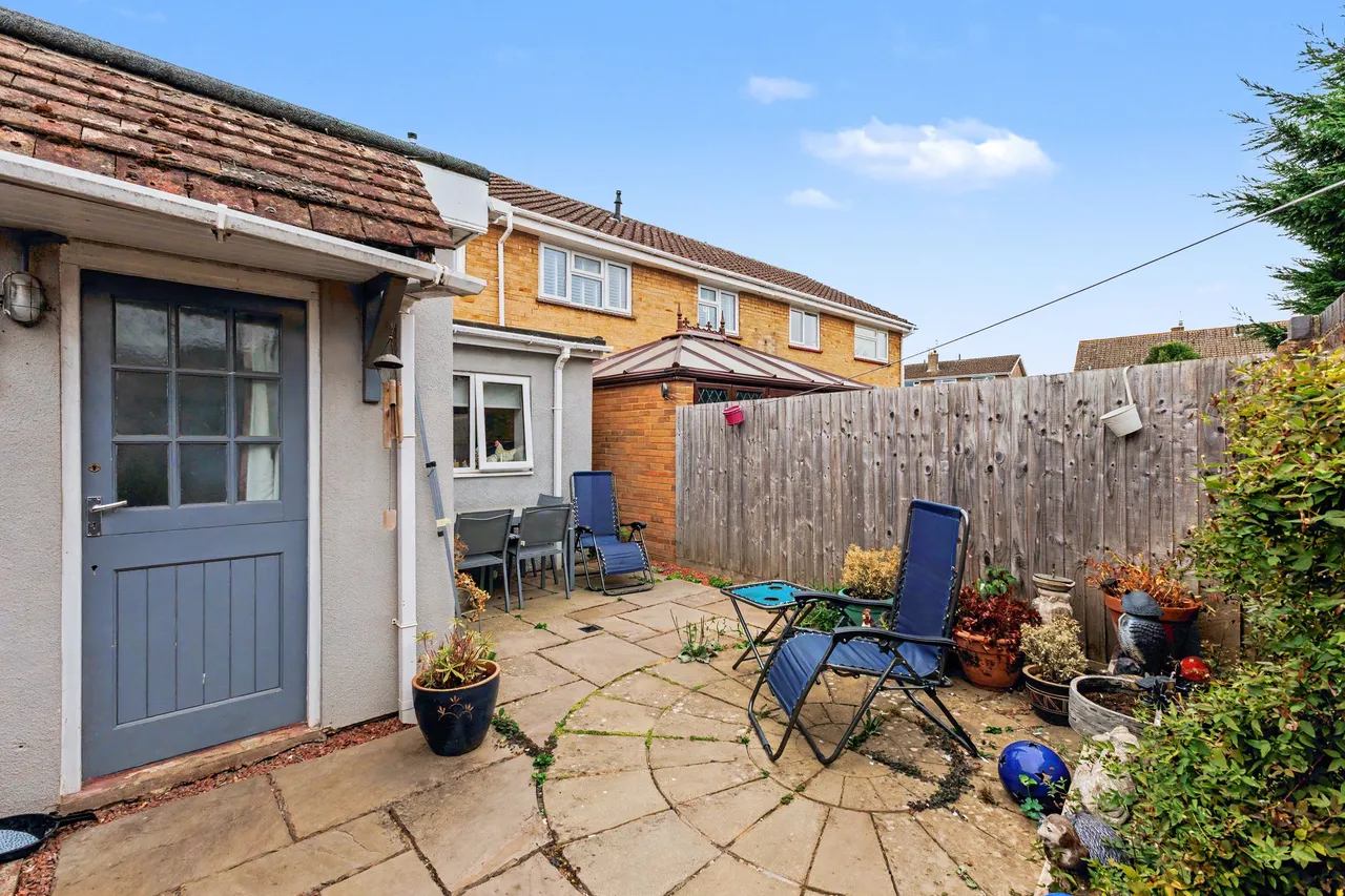 Alexandra Road, Evesham, WR11, photo 14