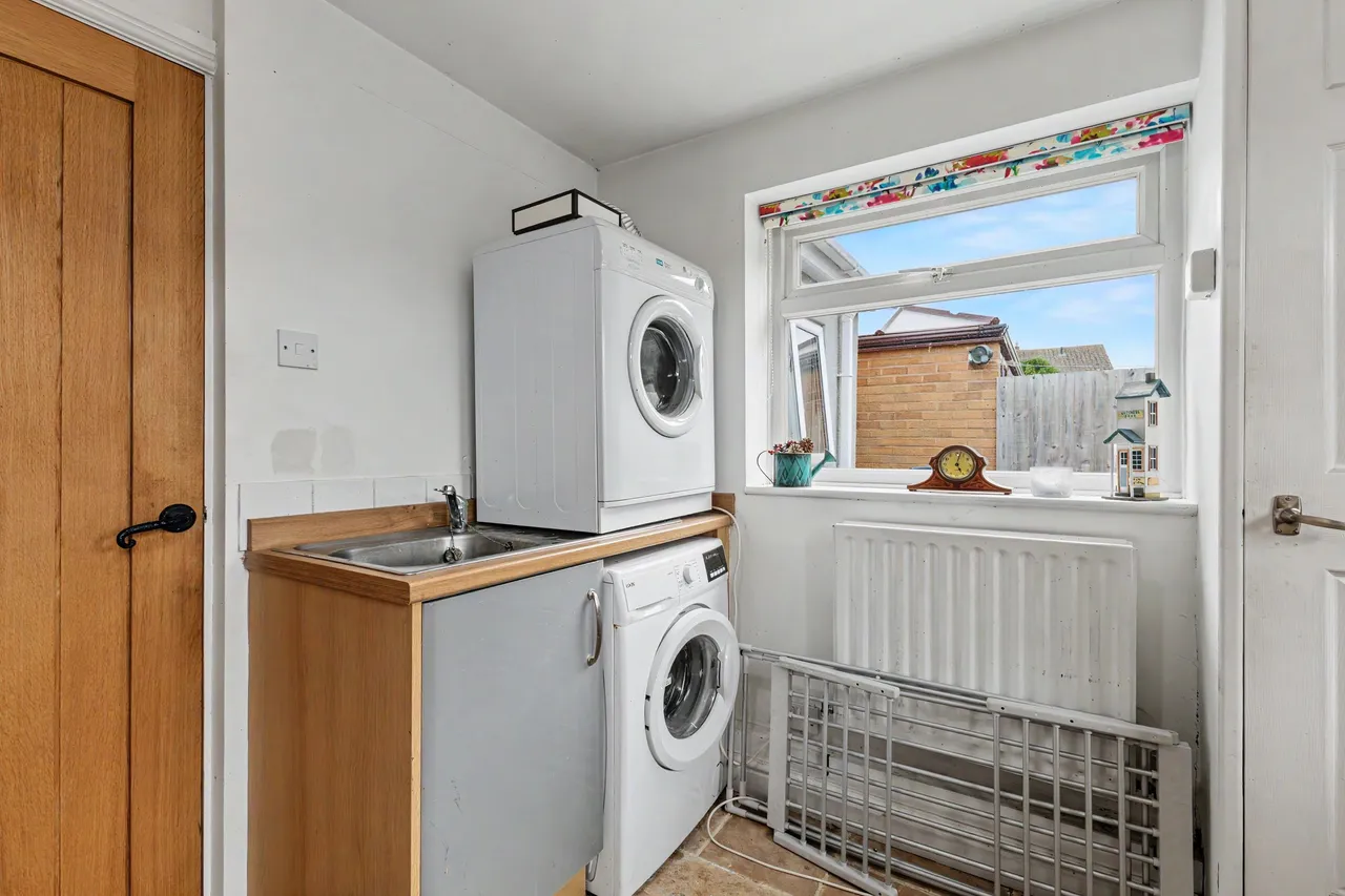 Alexandra Road, Evesham, WR11, photo 7
