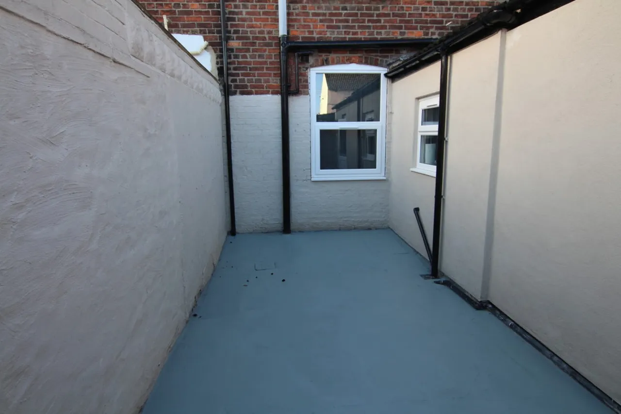 Commercial Road, Grantham, NG31, photo 6