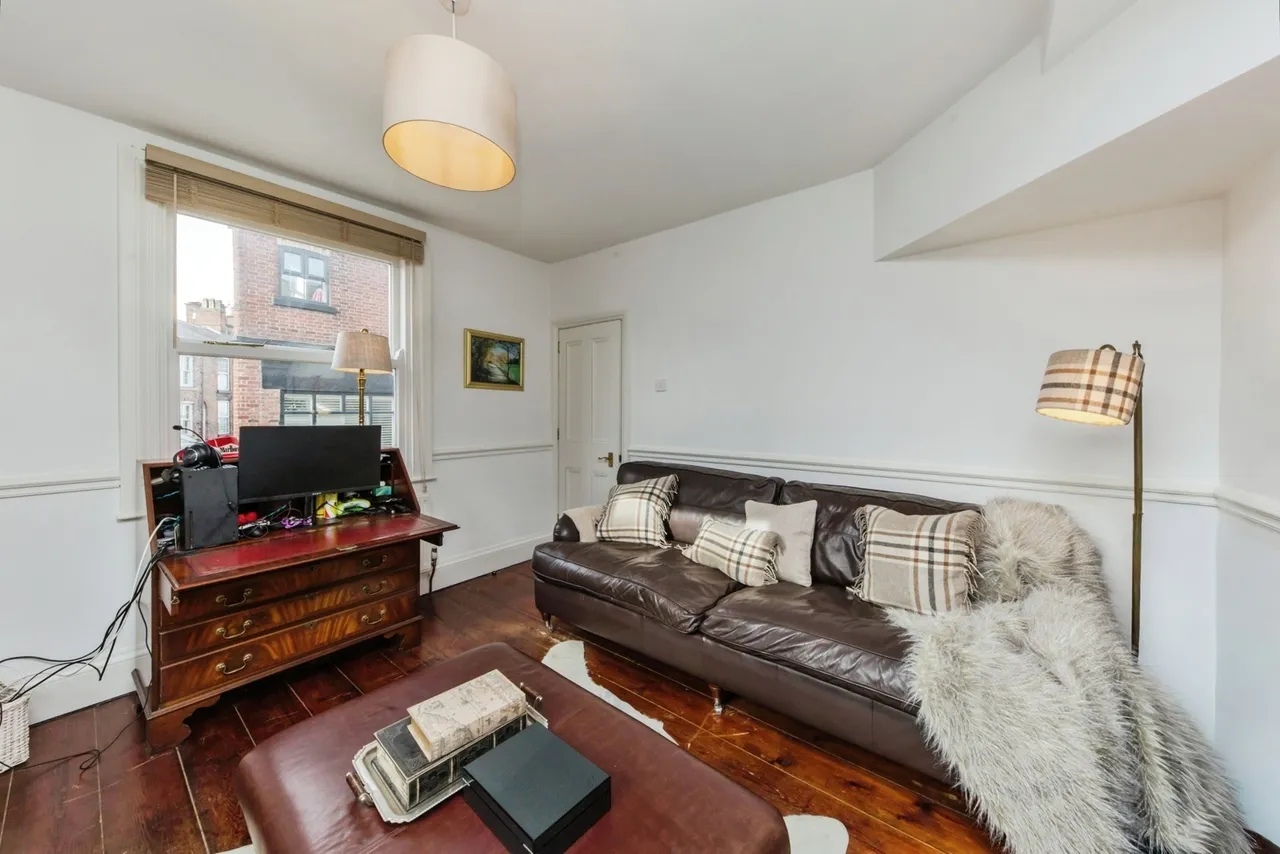 Bridge Street, Macclesfield, Cheshire, SK11, photo 10