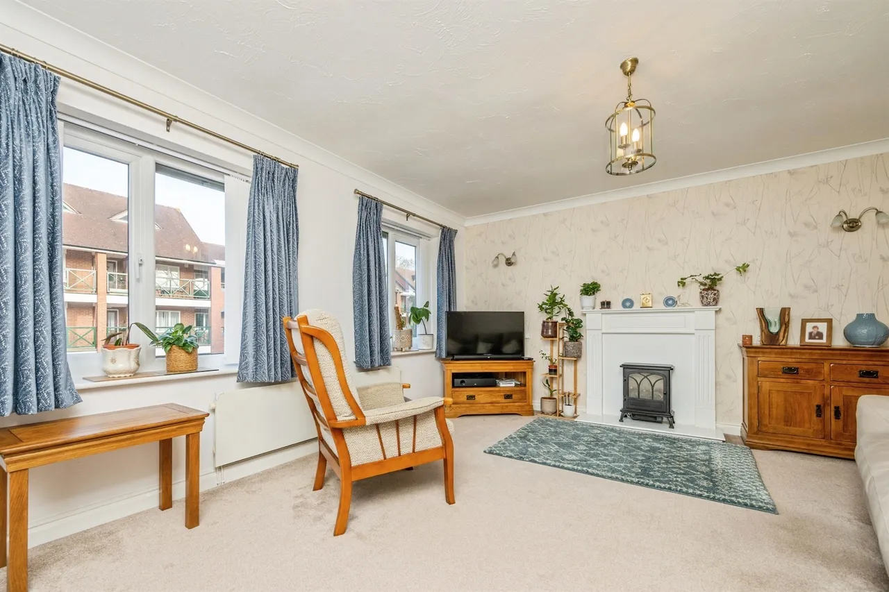 Deerhurst Court, Solihull, B91, photo 2
