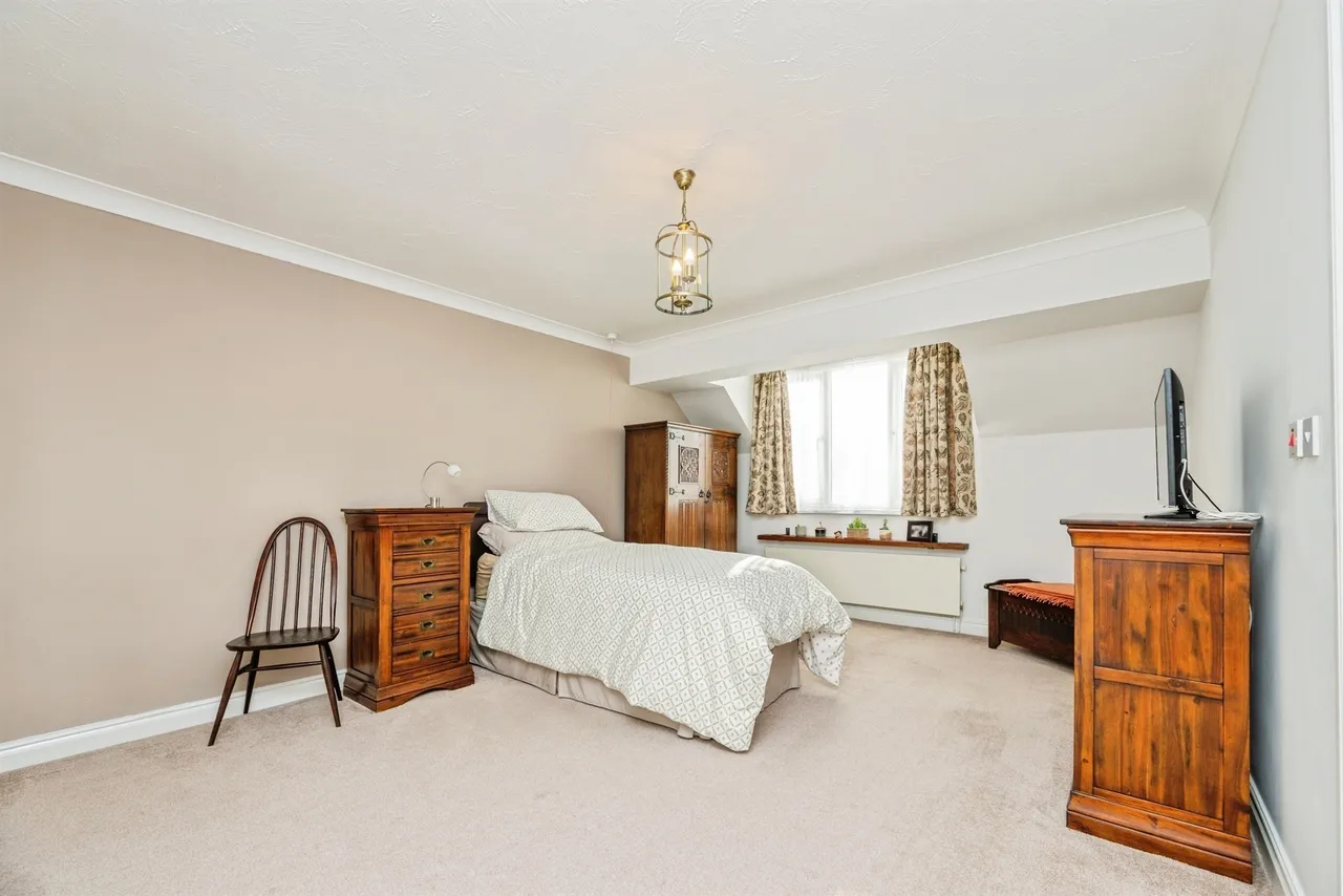 Deerhurst Court, Solihull, B91, photo 7
