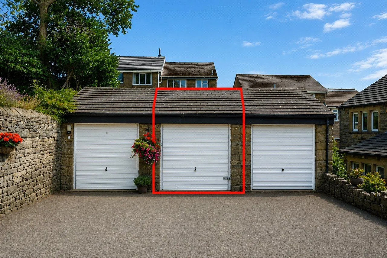 Broad Lane, Upperthong, HD9, photo 3