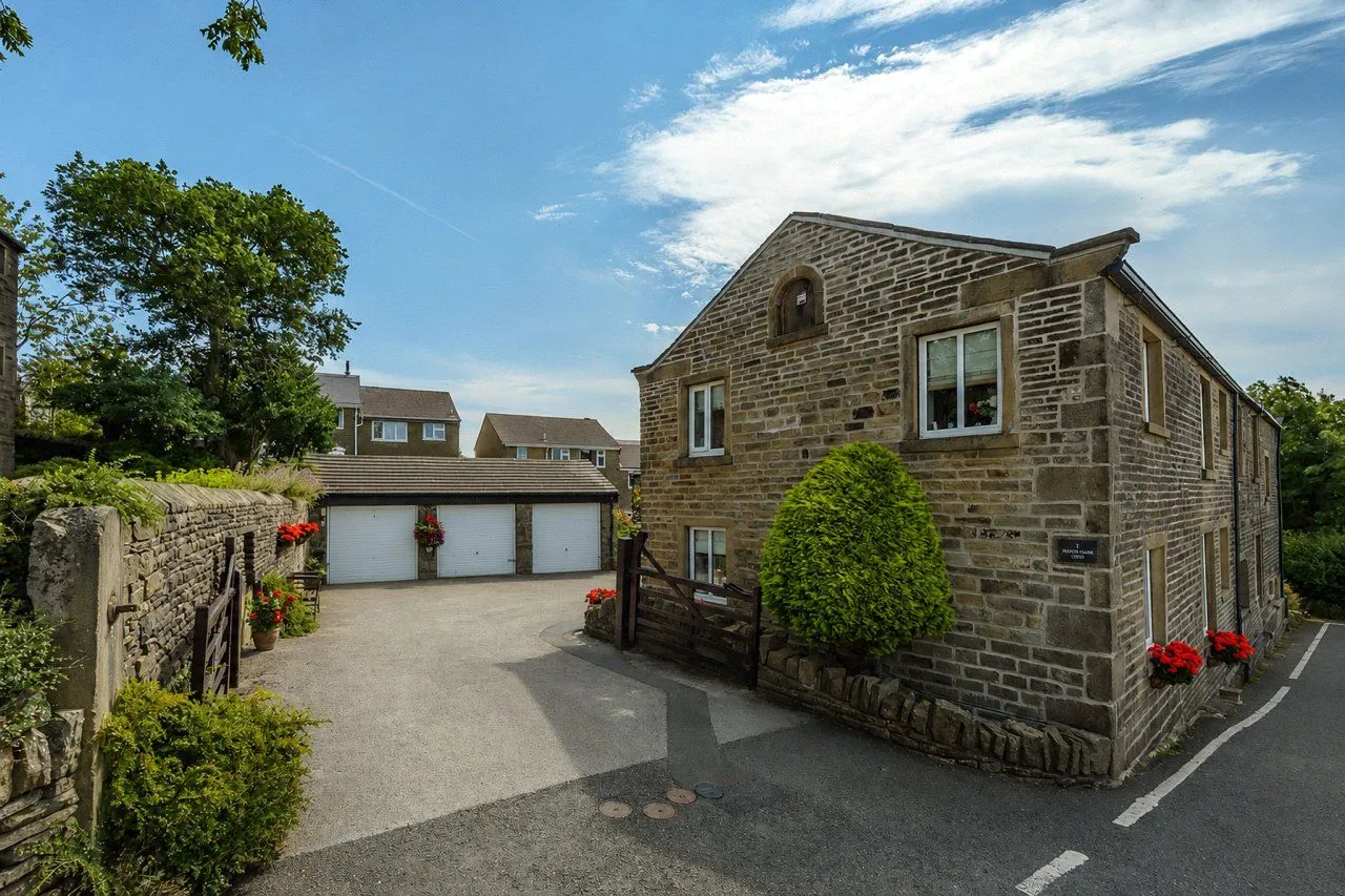 Broad Lane, Upperthong, HD9, photo 2
