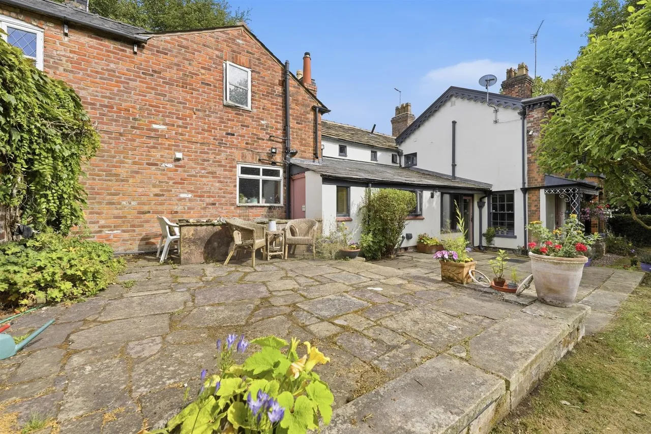 Dark Lane, Henbury, photo 47