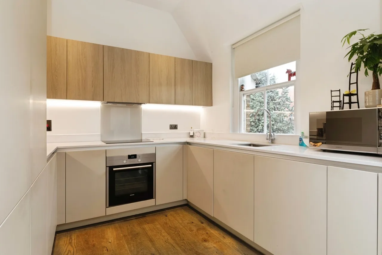 Thomas Barnardo Way, Barkingside, Ilford, IG6, photo 8