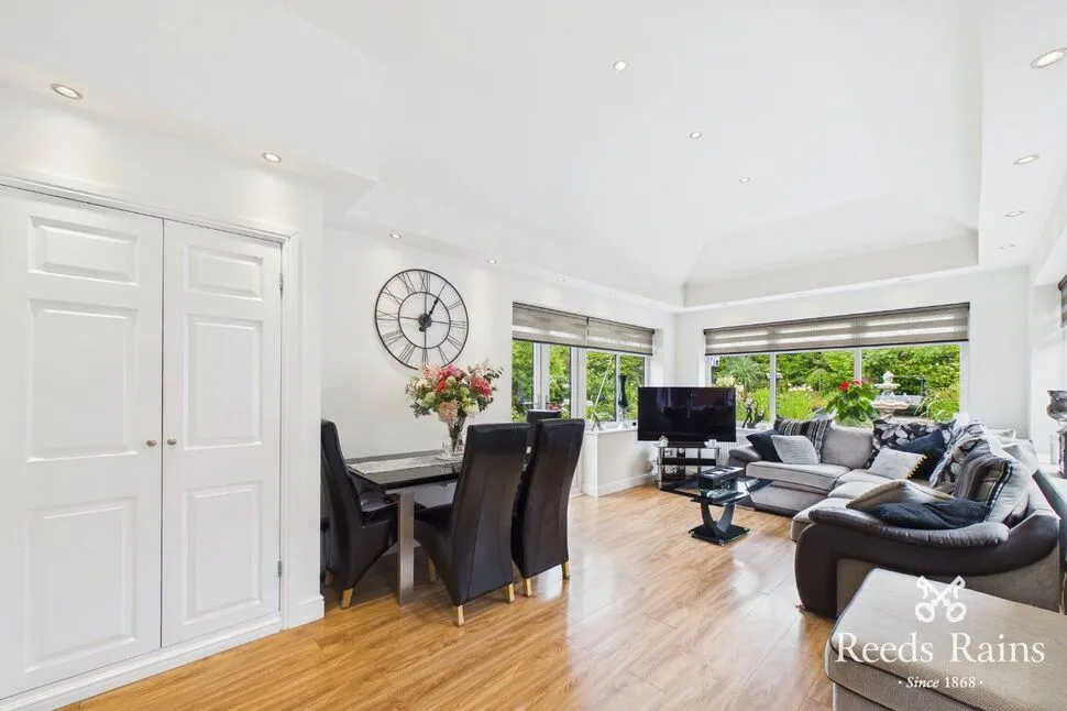 Kent Drive, Leyland, Lancashire, PR25, photo 5