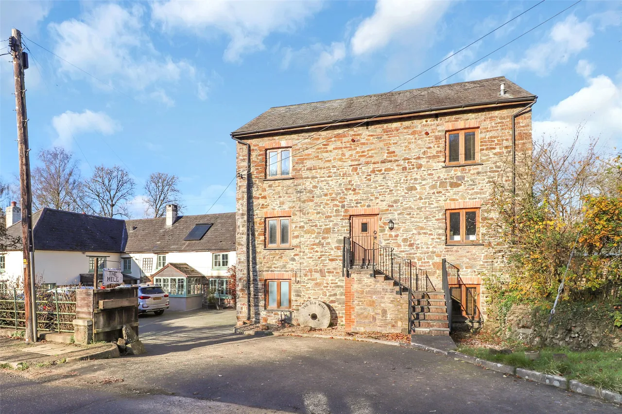 3 bed house to rent, Bish Mill, South Molton, EX36