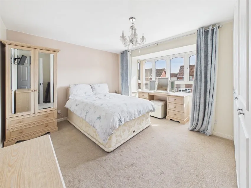 Quail Close, Barnwood, photo 14