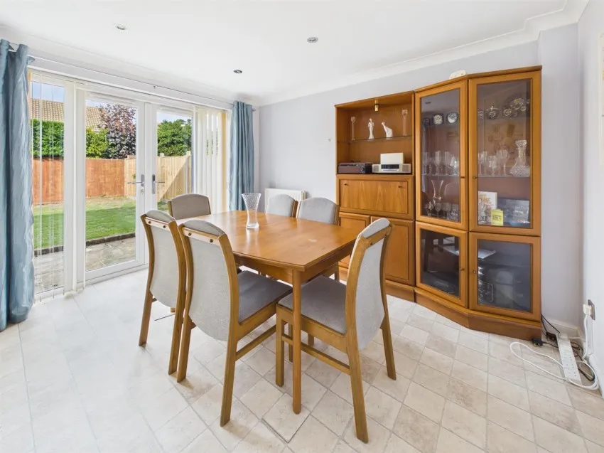Quail Close, Barnwood, photo 10