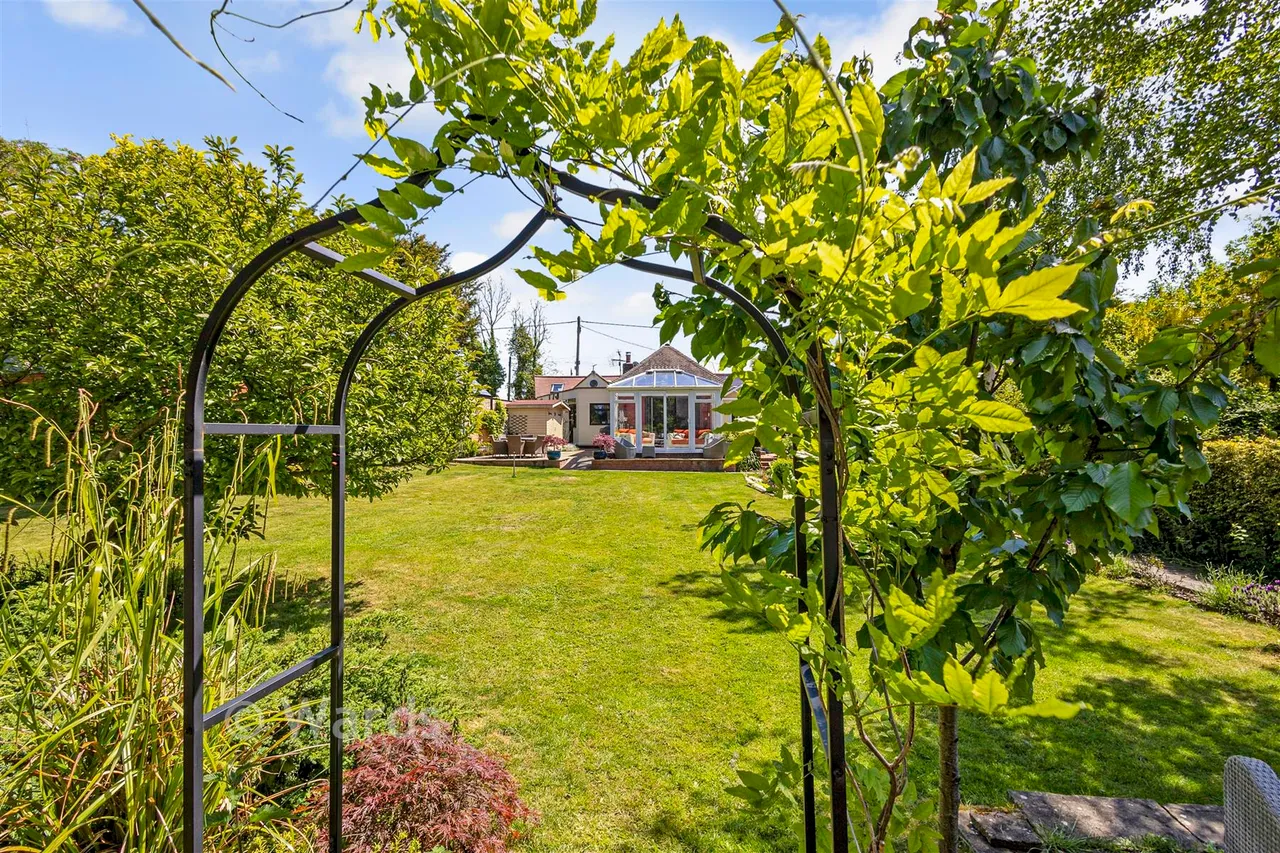 Stone Street, Westenhanger, CT21, photo 7