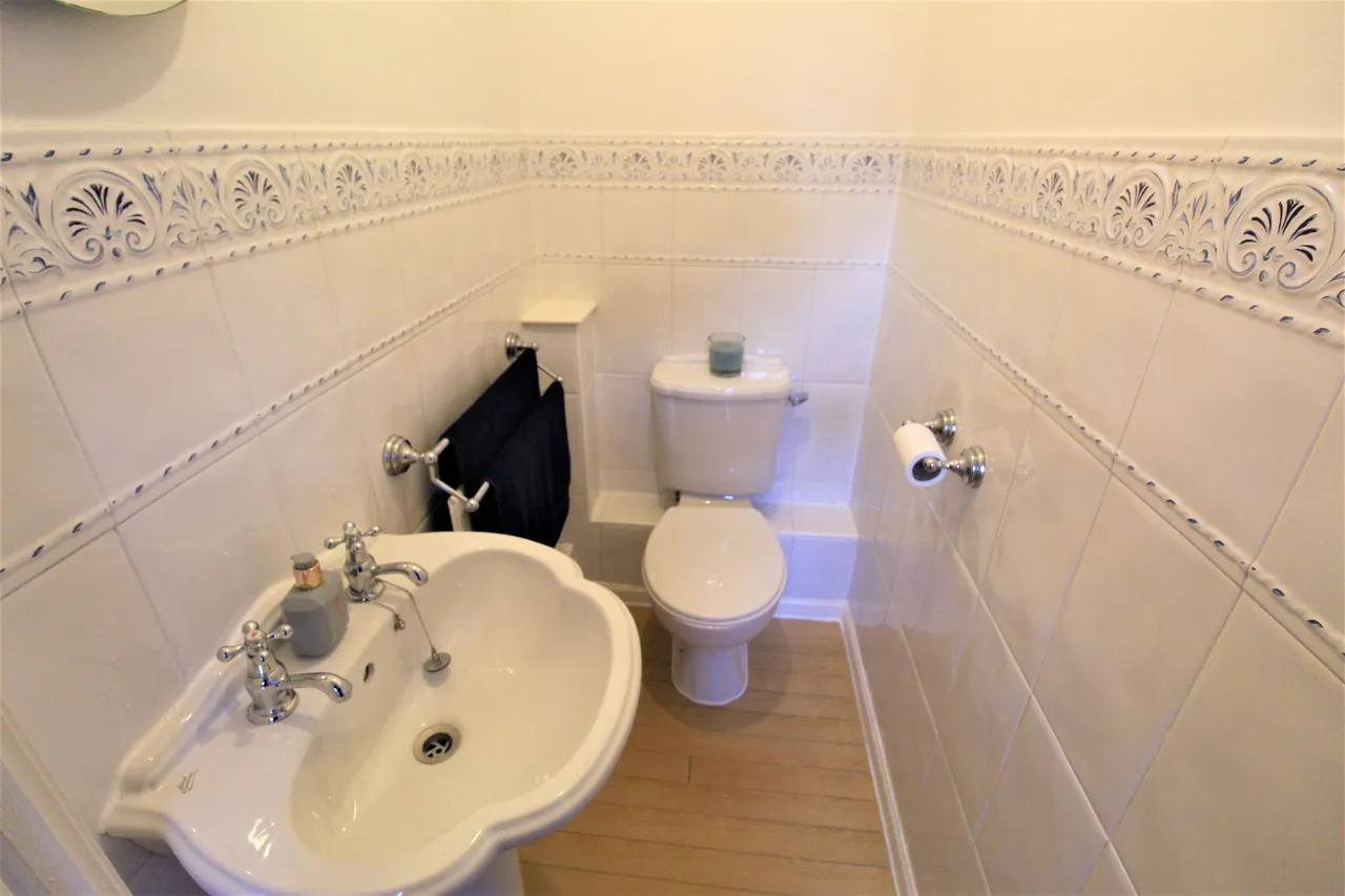 Hedingham Road, Grays, Essex, RM16 6BH, photo 7