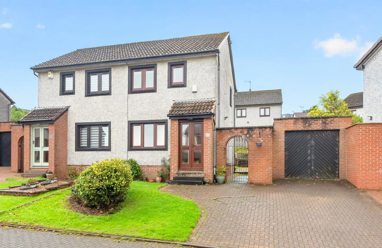 2 bed house for sale — Ballantrae Crescent, Newton Mearns, Glasgow, East Renfrewshire, G77