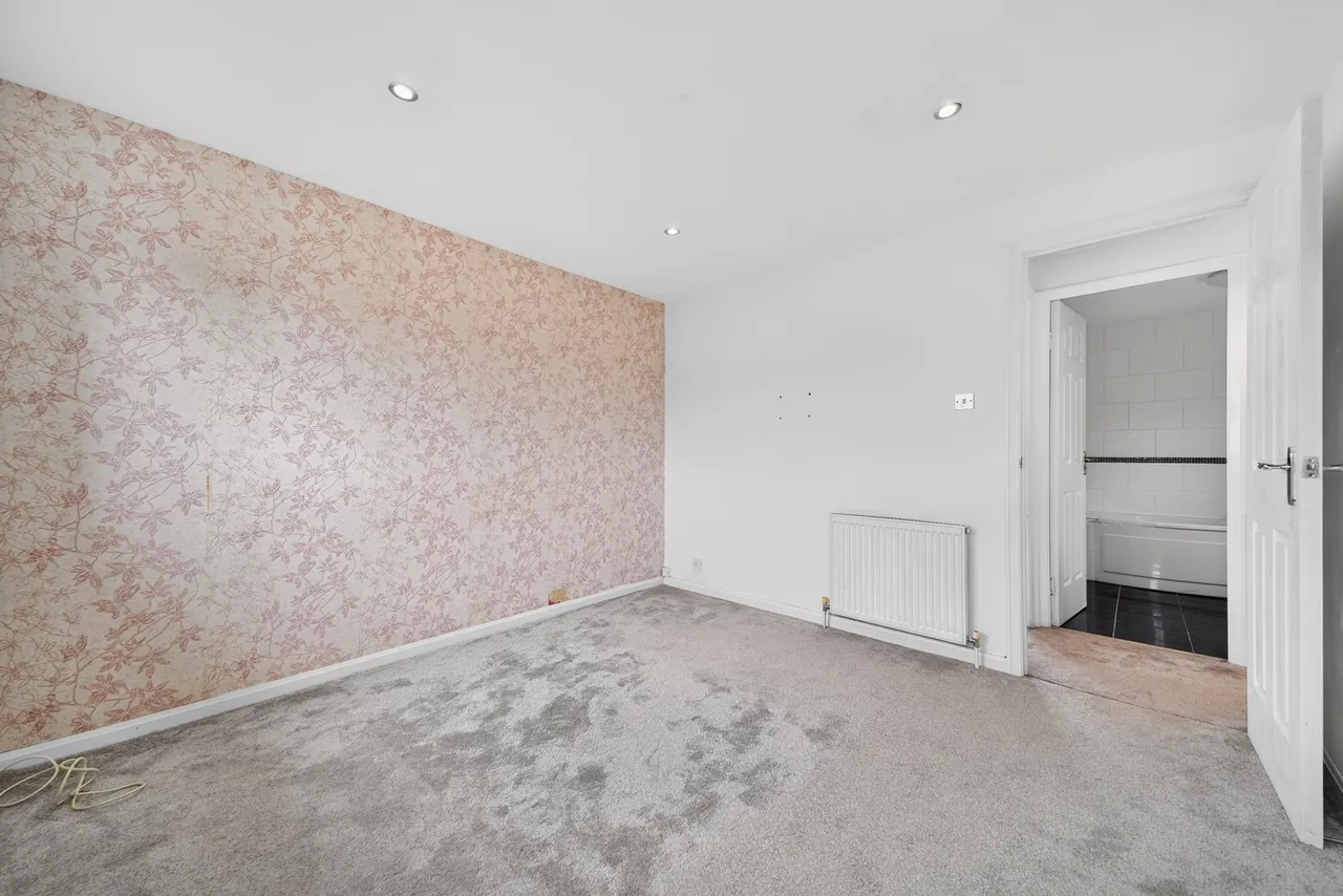 Ballantrae Crescent, Newton Mearns, Glasgow, East Renfrewshire, G77, photo 7
