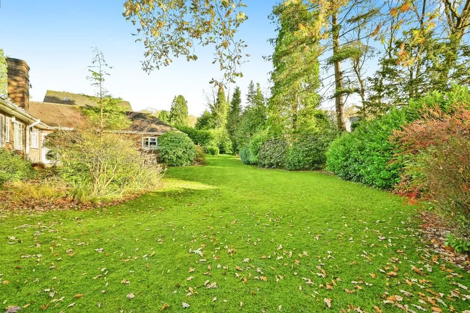 Pinewood Drive, Ashley Heath, Staffordshire, TF9, photo 3