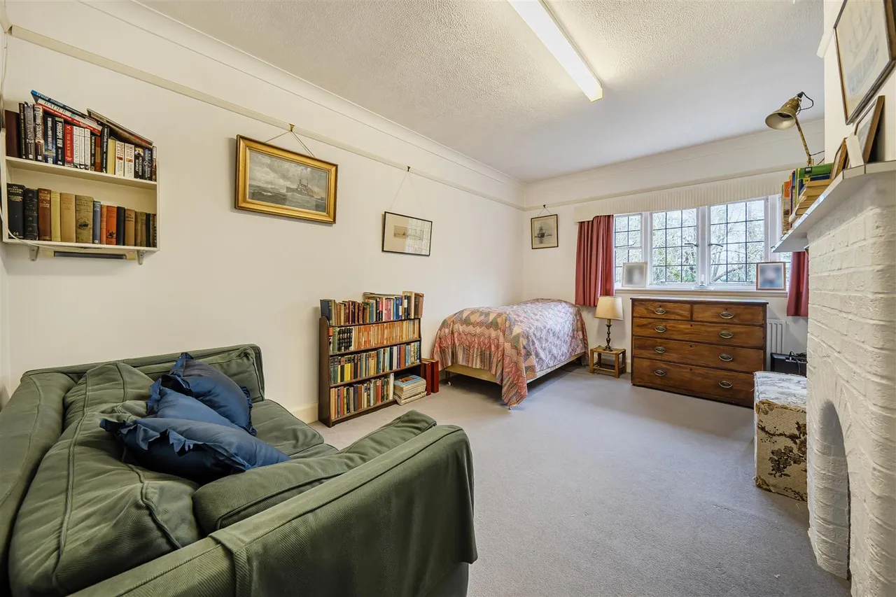 Wickham, photo 14