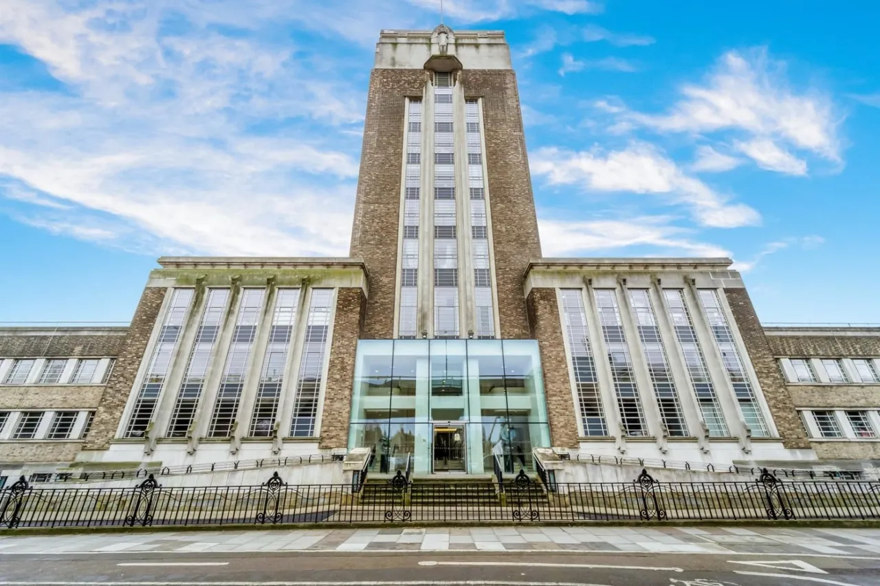 1 bed flat for sale — Great West Road, Brentford