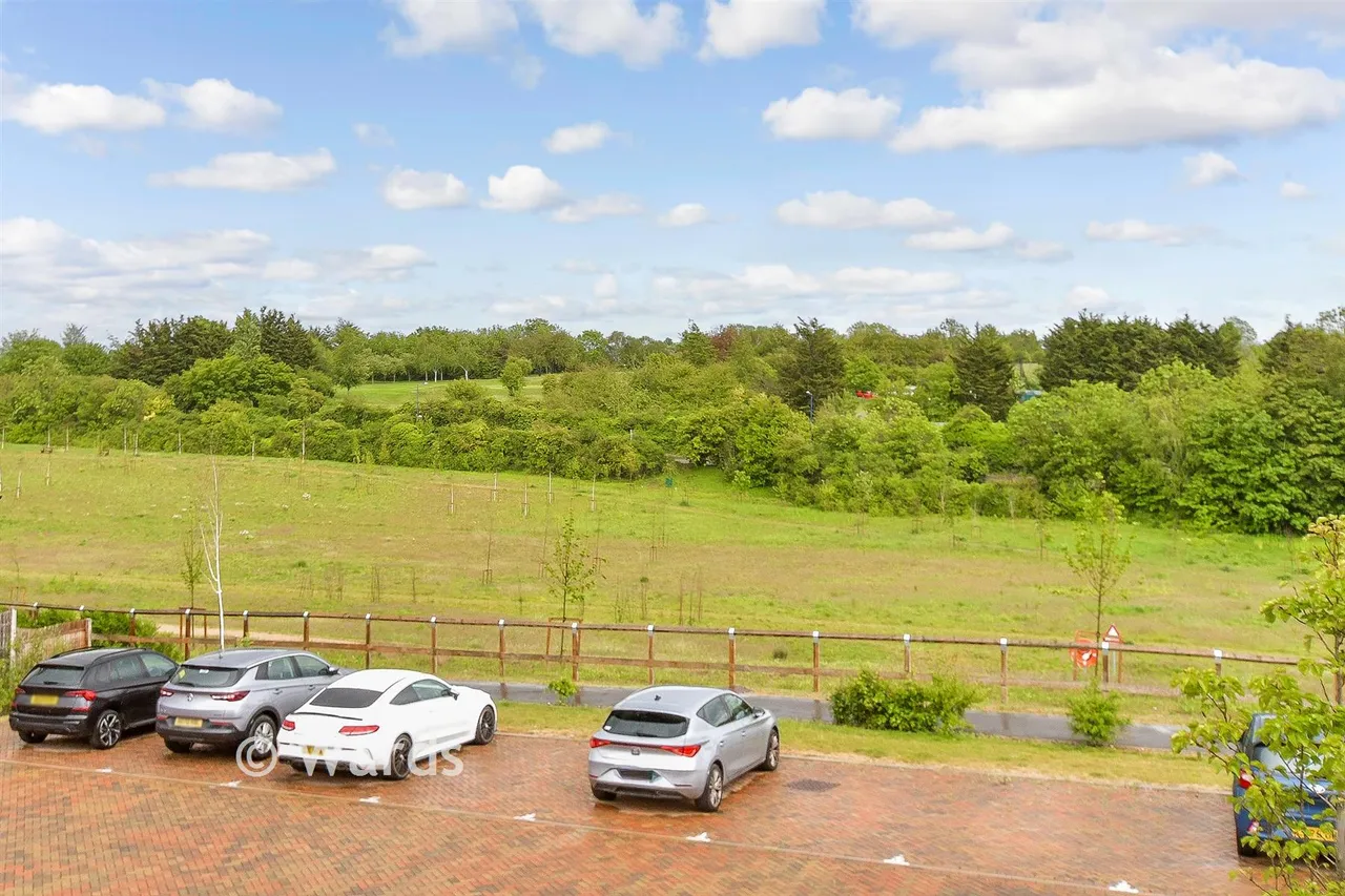 Cornfield Drive, Gravesend, DA11, photo 9