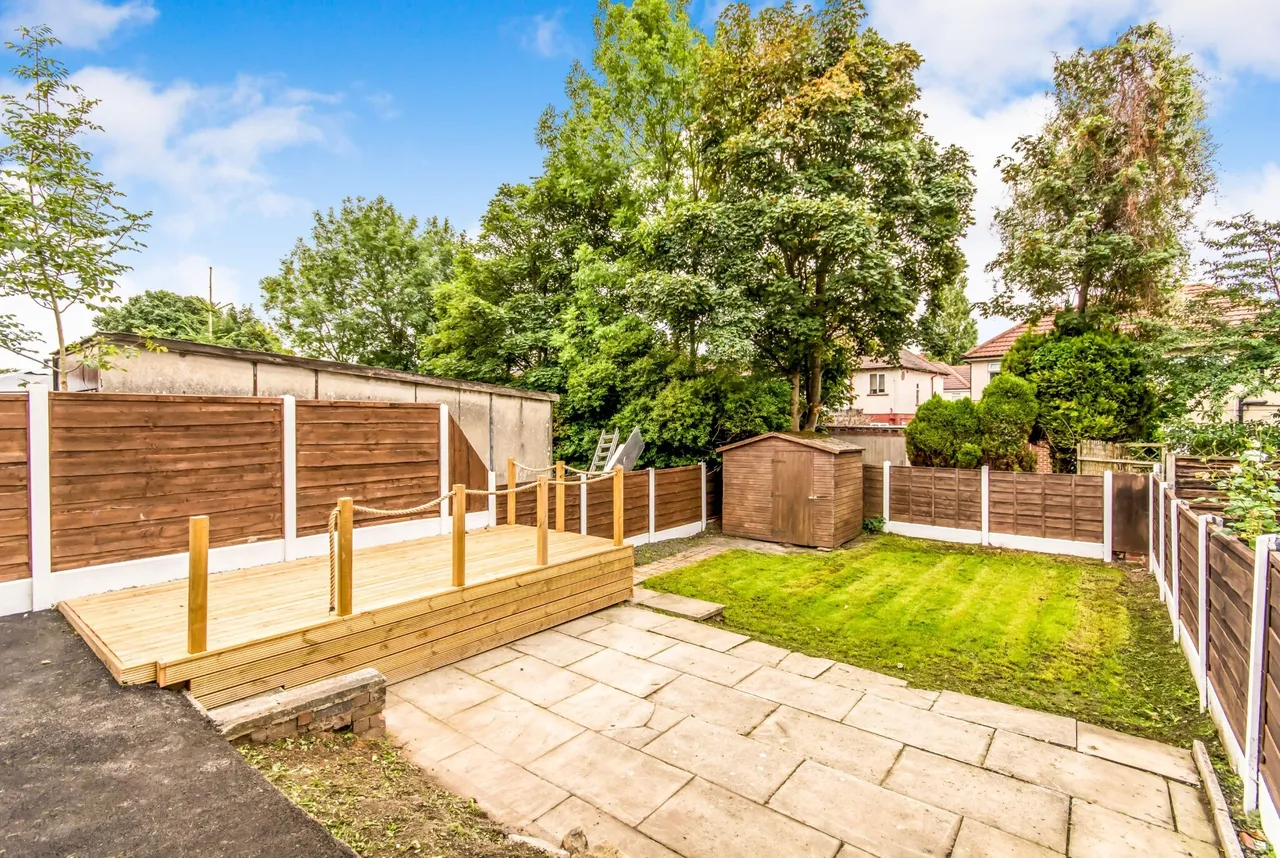 Sandileigh Avenue, Brinnington, SK5, photo 9