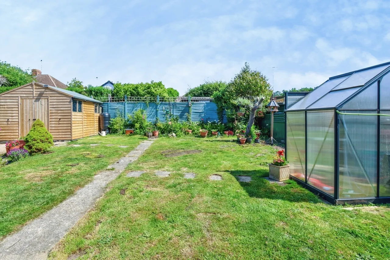 Birchwood Road, Poole, BH16, photo 12