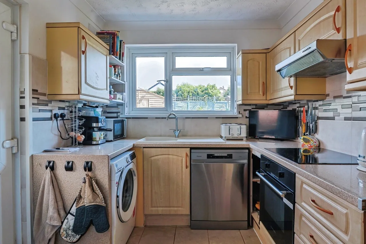 Birchwood Road, Poole, BH16, photo 14