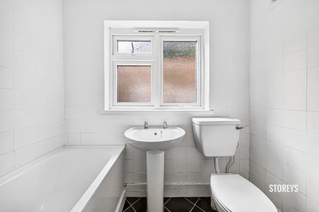 Tavistock Road, London, E15, photo 17