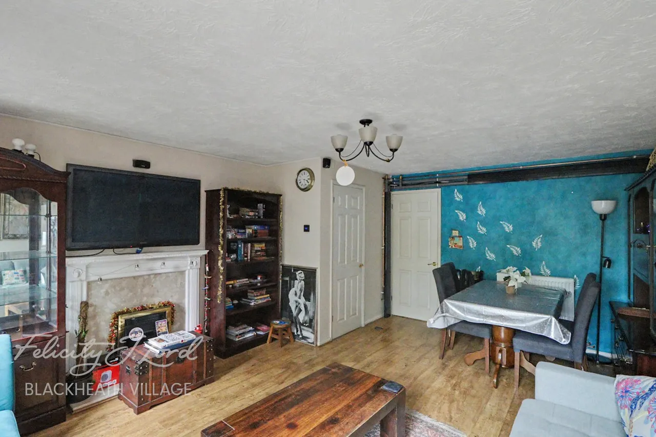 Hither Farm Road, photo 7
