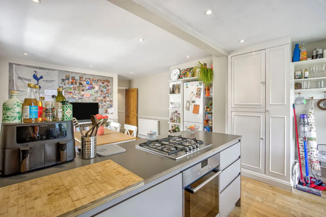 Blackett Street, Putney, London, SW15, photo 6