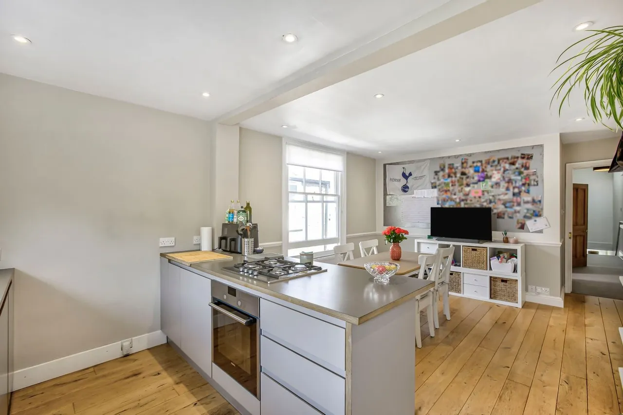 Blackett Street, Putney, London, SW15, photo 5