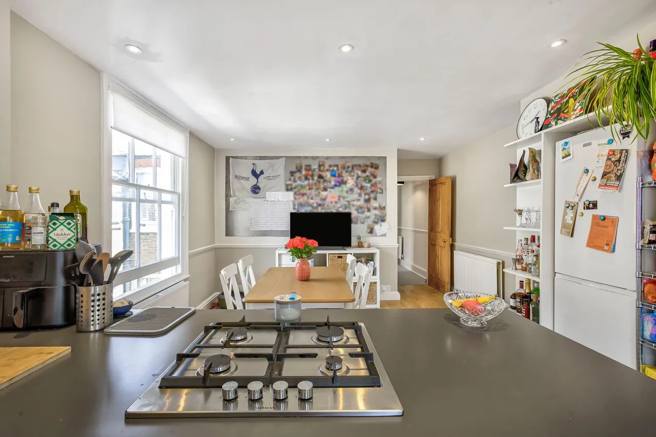 Blackett Street, Putney, London, SW15, photo 8
