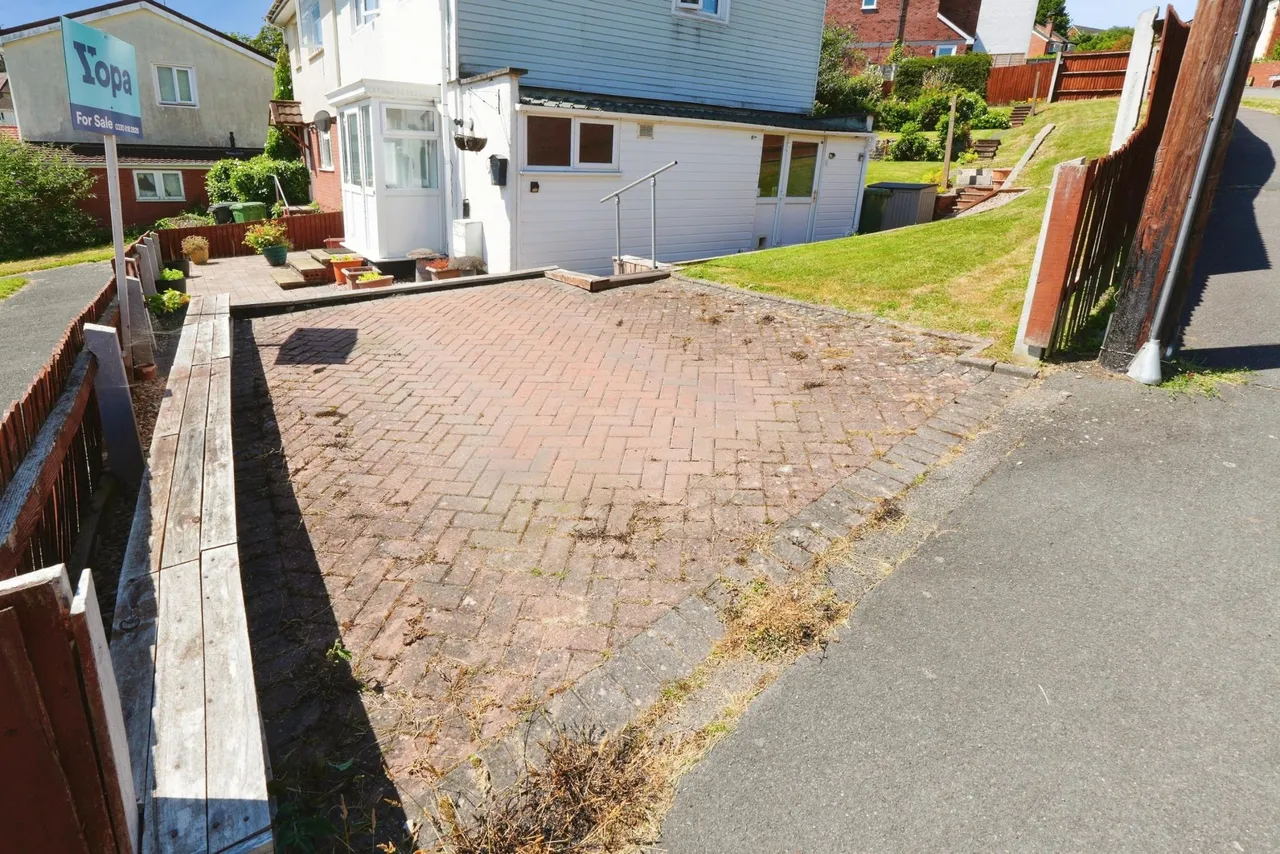 Sycamore Avenue, Redditch, B98, photo 20