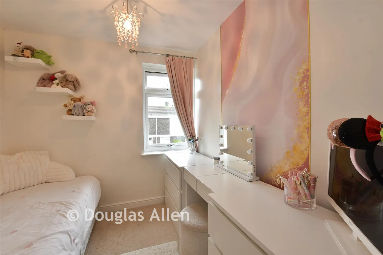 Dordells, Basildon, SS15, photo 10