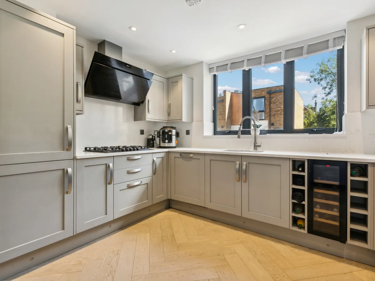 Clarence Avenue, London, SW4, photo 4