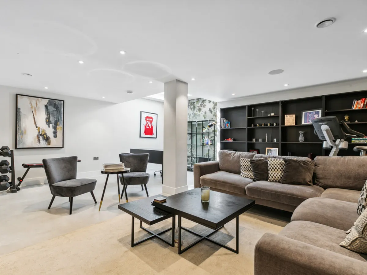 Clarence Avenue, London, SW4, photo 2