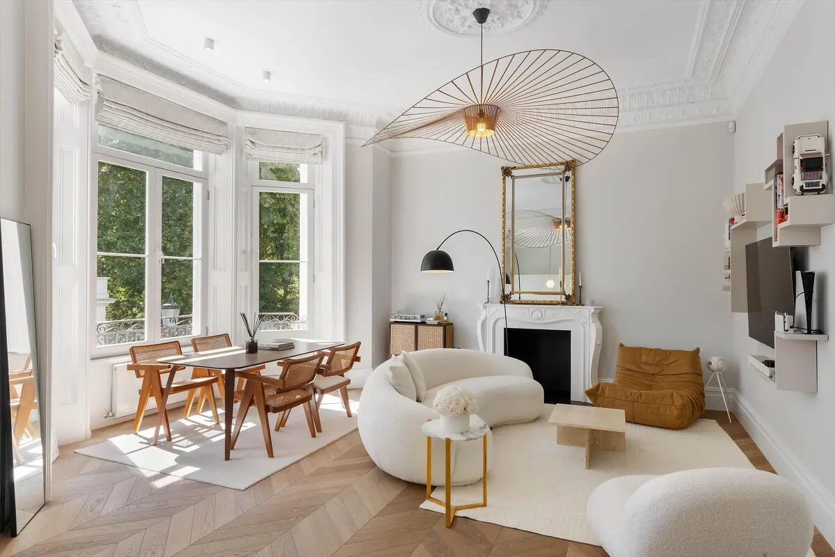 2 bed flat for sale, Courtfield Gardens, London, SW5