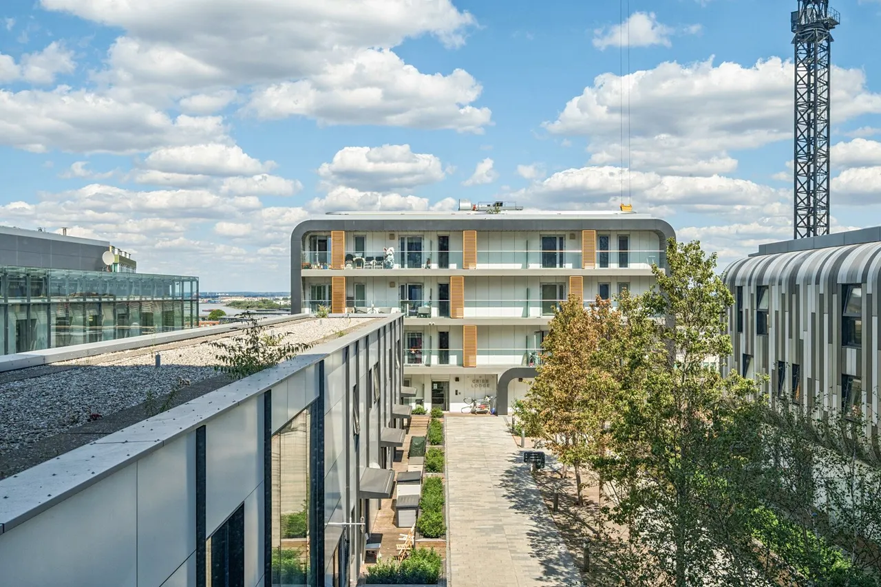 Love Lane, SE18, photo 9
