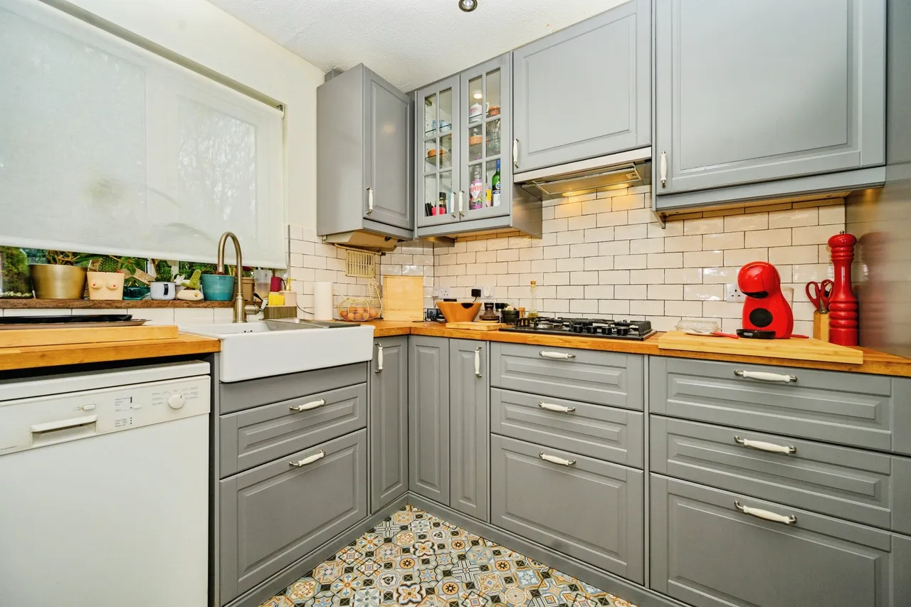 Haltside, Hatfield, AL10, photo 2
