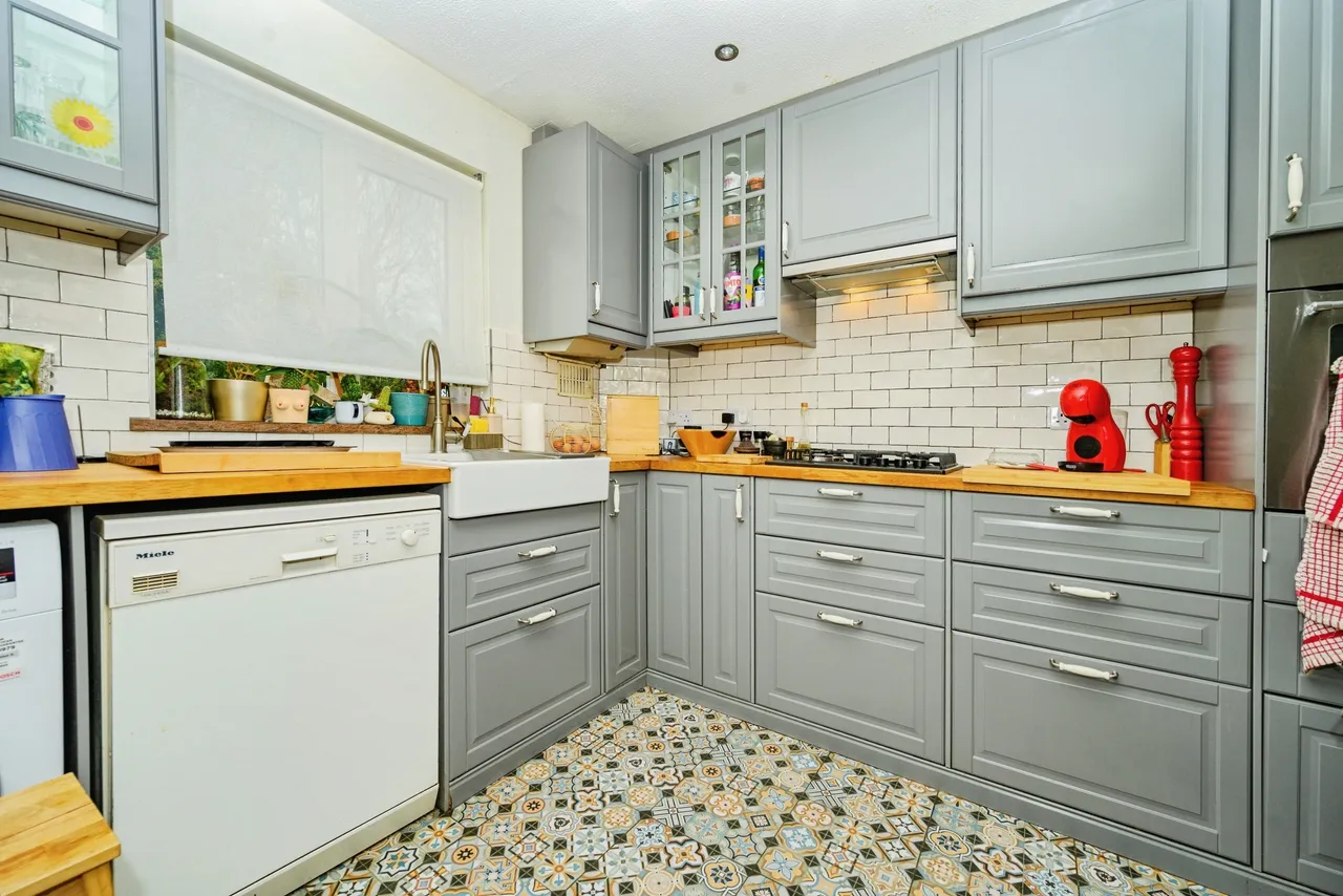 Haltside, Hatfield, AL10, photo 6