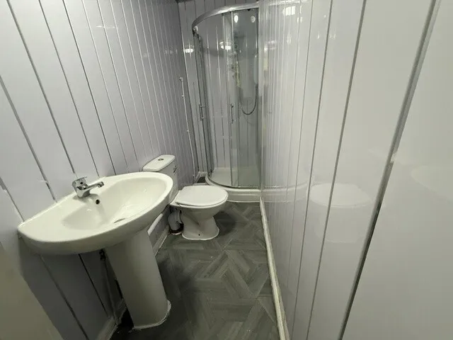 Walthall Street, CW2, photo 3