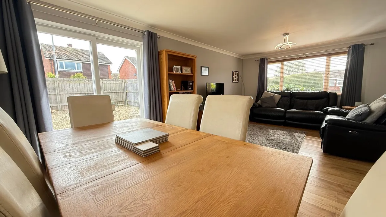 Waterside Close, Bourne, PE10, photo 14