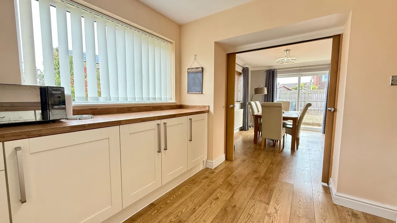 Waterside Close, Bourne, PE10, photo 7