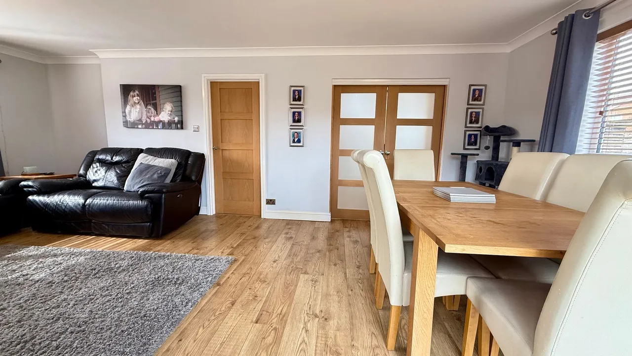 Waterside Close, Bourne, PE10, photo 12