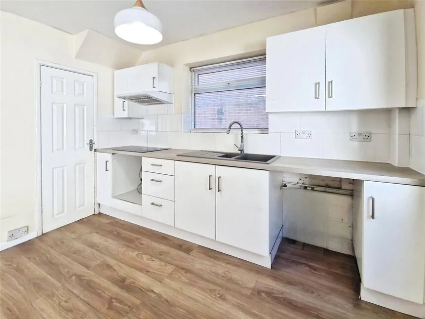 Marsh Road, Little Hulton, M38, photo 12