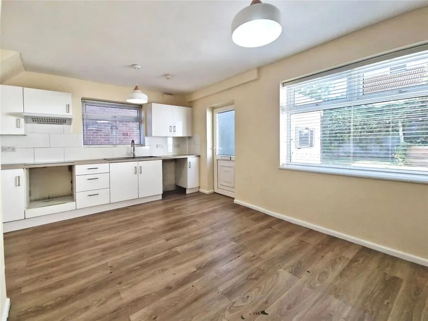Marsh Road, Little Hulton, M38, photo 3