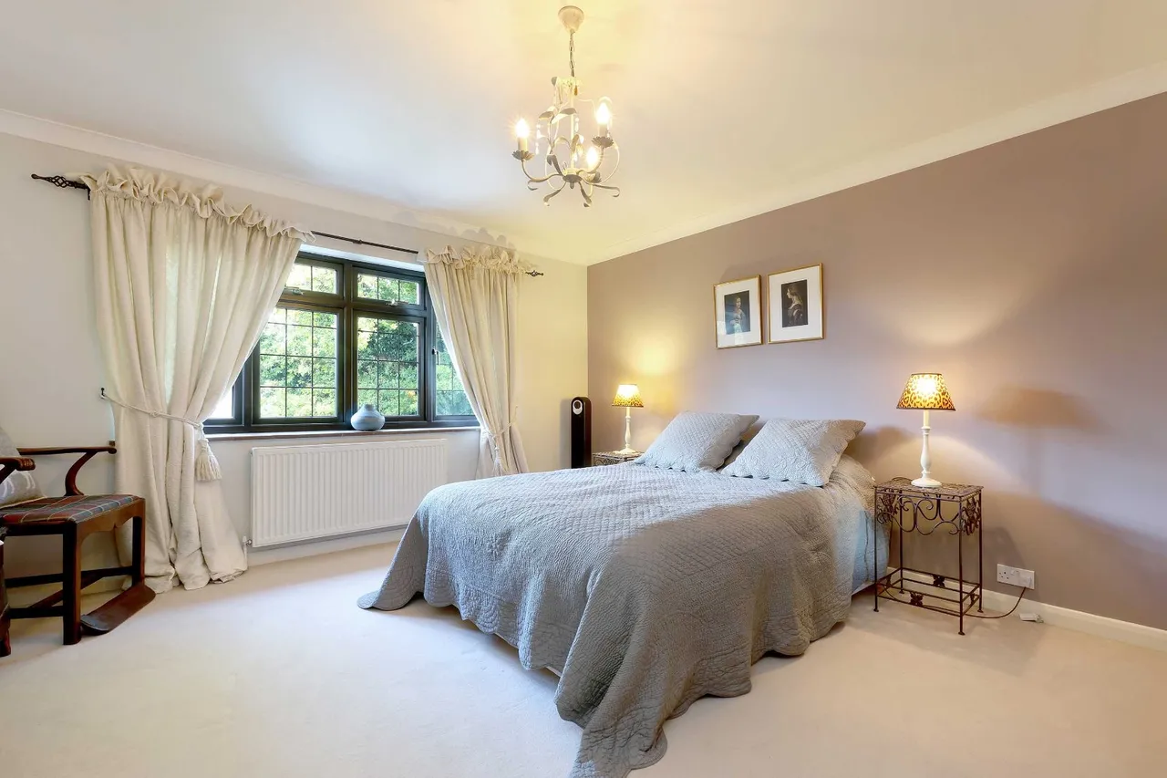 Bull Lane, Gerrards Cross, SL9, photo 15