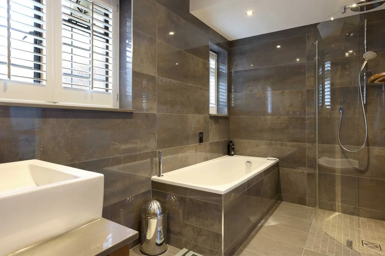 Bull Lane, Gerrards Cross, SL9, photo 18